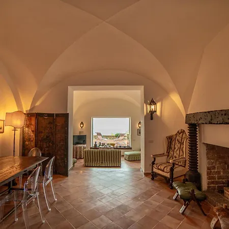 Villa Tiberio By Property
